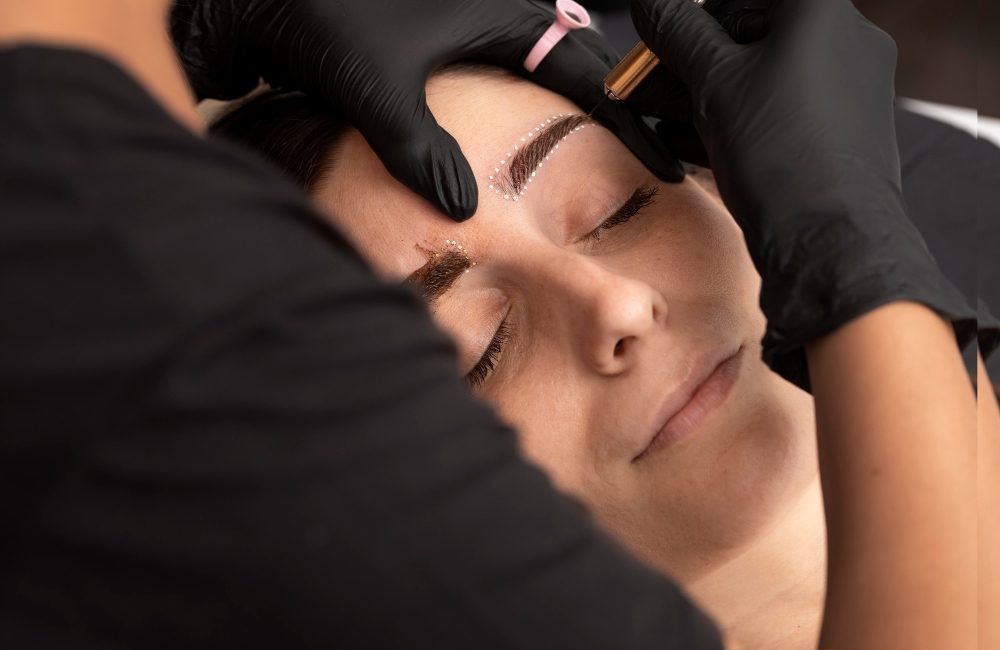 Eyebrow microblading